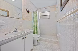 421 S Lakeside Dr, Lake Worth Beach, FL 33460 - Photo 24