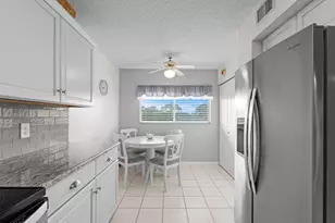 4735 Lucerne Lakes Blvd, Lake Worth, FL 33467 - Photo 10