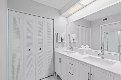 4735 Lucerne Lakes Boulevard #402, Lake Worth, FL 33467 - Photo 14