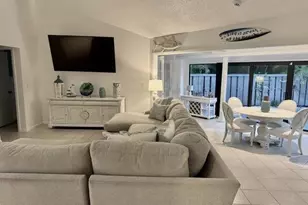 1127 E Seminole Ave, Jupiter, FL 33477 - Photo 6