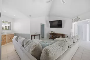 1127 E Seminole Ave, Jupiter, FL 33477 - Photo 8