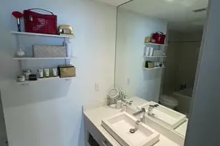 55 SW 9th St, Miami, FL 33130 - Photo 10