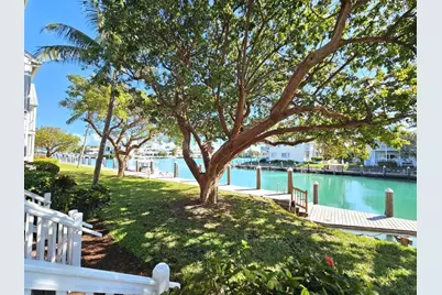 7073 Hawks Cay Boulevard, Marathon, FL 33050 - Photo 18