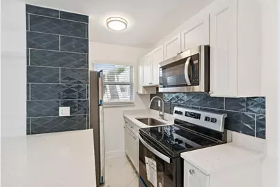 525 S Broadway Street #H, Lantana, FL 33462 - Photo 6