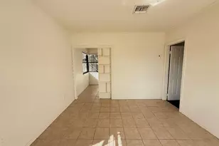 5607 N Flagler Dr, West Palm Beach, FL 33407 - Photo 8