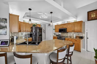 411 SW Thistle Trail, Port Saint Lucie, FL 34953 - Photo 18