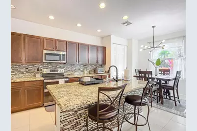 11931 SW Crestwood Circle, Port Saint Lucie, FL 34987 - Photo 10