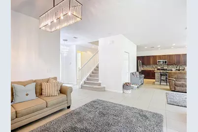 11931 SW Crestwood Circle, Port Saint Lucie, FL 34987 - Photo 6