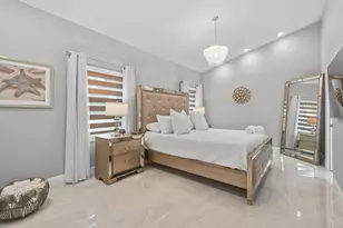 7101 W Lake Dr, Lake Clarke Shores, FL 33406 - Photo 16
