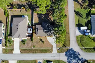 603 SW Todd Ave, Port Saint Lucie, FL 34983 - Photo 2