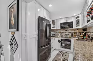 450 NW 20th St, Boca Raton, FL 33431 - Photo 6