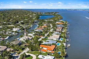 19 Island Rd, Sewalls Point, FL 34996 - Photo 44