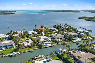 19 Island Rd, Sewalls Point, FL 34996 - Photo 1