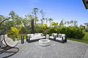 2133 SE Mosaic Blvd, Port Saint Lucie, FL 34984 - Photo 32