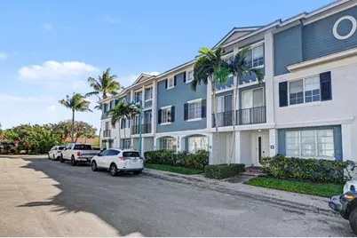 350 NE 3rd Street #3-D, Delray Beach, FL 33444 - Photo 1