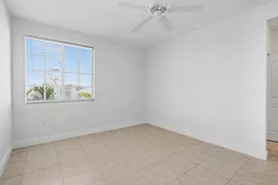 350 NE 3rd St, Delray Beach, FL 33444 - Photo 16