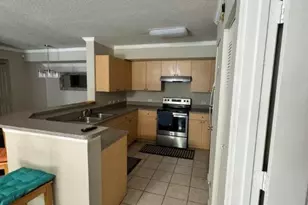 803 Villa Cir, Boynton Beach, FL 33435 - Photo 10