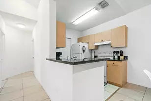 10288 Fox Trail Rd S, Royal Palm Beach, FL 33411 - Photo 12