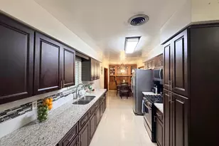 955 NW 4th St St, Belle Glade, FL 33430 - Photo 20