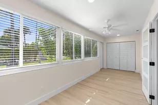 256 Lake Meryl Dr, West Palm Beach, FL 33411 - Photo 14