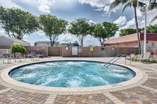 618 Normandy M, Delray Beach, FL 33484 - Photo 48