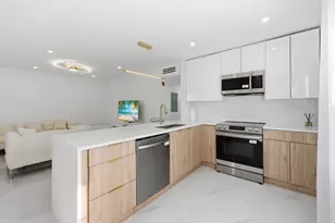 618 Normandy M, Delray Beach, FL 33484 - Photo 1