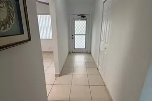 370 NW 76th Ave, Margate, FL 33063 - Photo 4