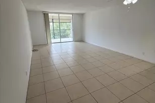 370 NW 76th Ave, Margate, FL 33063 - Photo 10