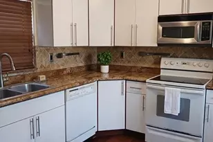 12633 NW 13th Ct, Sunrise, FL 33323 - Photo 6