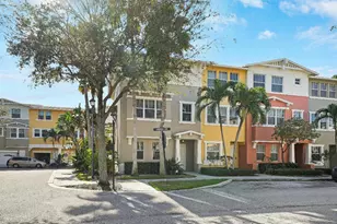 441 Amador Ln, West Palm Beach, FL 33401 - Photo 1