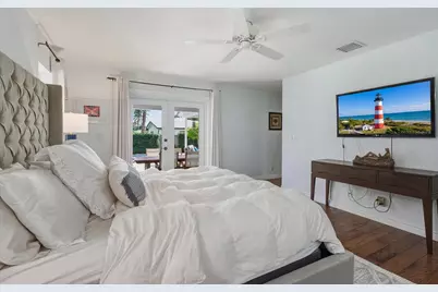 2642 NE 26th Terrace, Lighthouse Point, FL 33064 - Photo 20