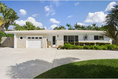 2642 NE 26th Terrace, Lighthouse Point, FL 33064 - Photo 2