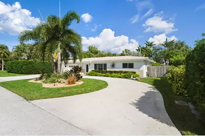 2642 NE 26th Terrace, Lighthouse Point, FL 33064 - Photo 1