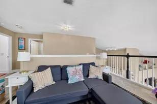 1686 SW Harbour Isles Cir, Port Saint Lucie, FL 34986 - Photo 14