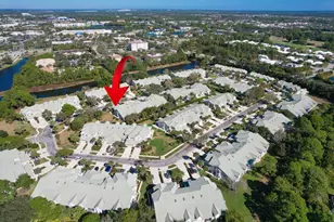 1686 SW Harbour Isles Cir, Port Saint Lucie, FL 34986 - Photo 24