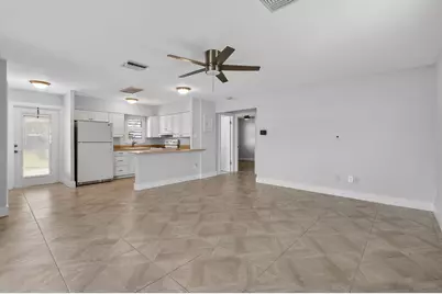 3060 Meridian Way N #8, Palm Beach Gardens, FL 33410 - Photo 2