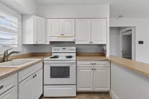 3060 Meridian Way N, Palm Beach Gardens, FL 33410 - Photo 2