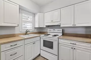 3060 Meridian Way N, Palm Beach Gardens, FL 33410 - Photo 10