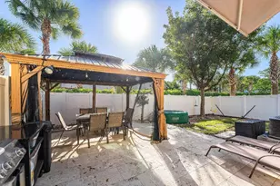 4330 Lago Dr, Pompano Beach, FL 33064 - Photo 30