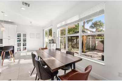 4330 Lago Drive, Deerfield Beach, FL 33064 - Photo 10