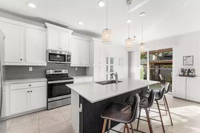 4330 Lago Drive, Deerfield Beach, FL 33064 - Photo 16