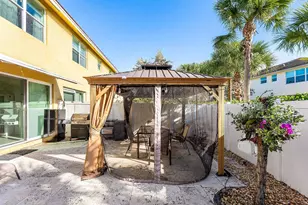 4330 Lago Dr, Pompano Beach, FL 33064 - Photo 34