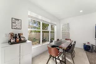 4330 Lago Dr, Deerfield Beach, FL 33064 - Photo 12