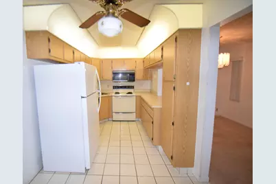815 Sky Pine Way #C2, Greenacres, FL 33415 - Photo 6