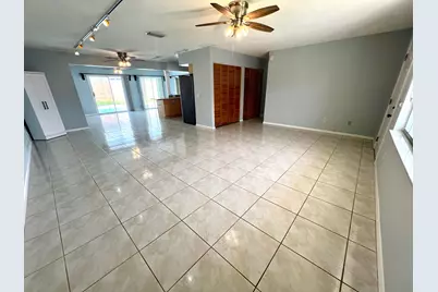 3119 Caribb Way, Lake Worth, FL 33462 - Photo 14