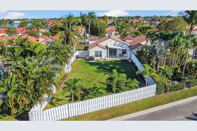 7279 Burgess Drive, Lake Worth, FL 33467 - Photo 2