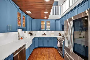 556 SE Meadow Wood Way, Stuart, FL 34997 - Photo 12