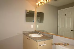 350 Crestwood Cir, Royal Palm Beach, FL 33411 - Photo 18