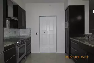 350 Crestwood Cir, Royal Palm Beach, FL 33411 - Photo 6
