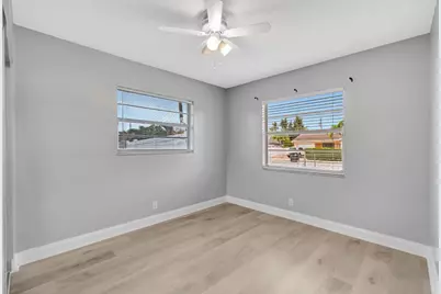 1016 W Lakewood Road, West Palm Beach, FL 33405 - Photo 28